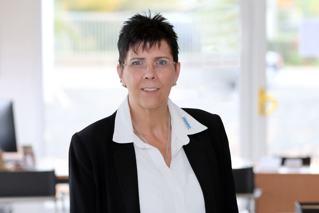 Elke Seyfferle Elke Seyfferle, Assistenz der Geschäftsführung bei SVB Gramsch GmbH